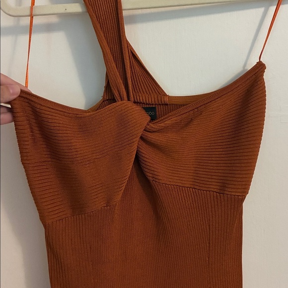 House Of Harlow Burnt Orange Ribbed Knit Asymmetrical 1 Strap Midi Dress Fall - Picture 3 of 8